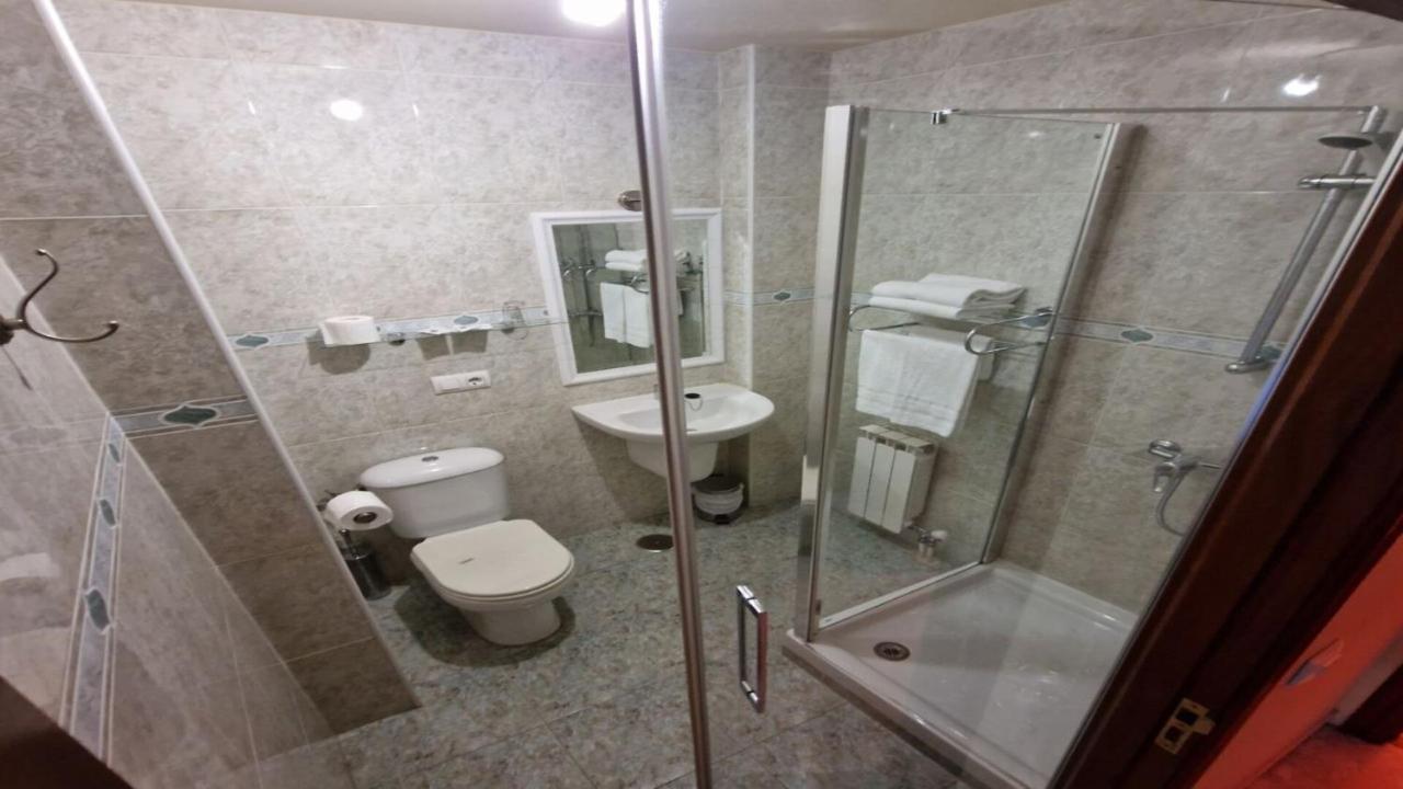 Hostal O Galeon San Luis Moaña Esterno foto